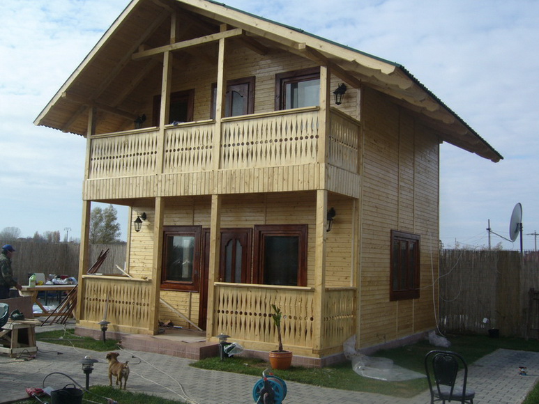 firma constructii case lemn Bucuresti la cheie pret bun